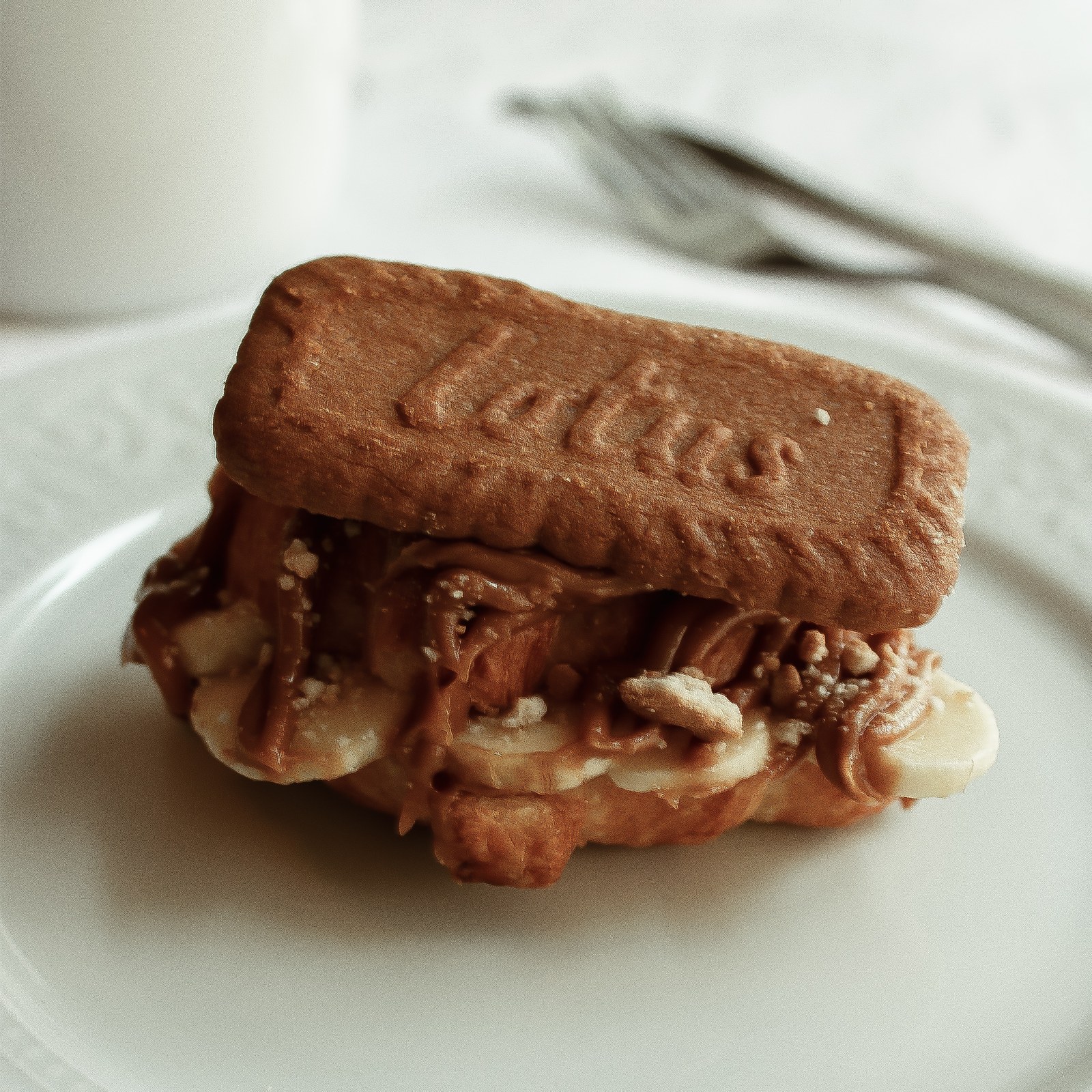 Lotus croissant