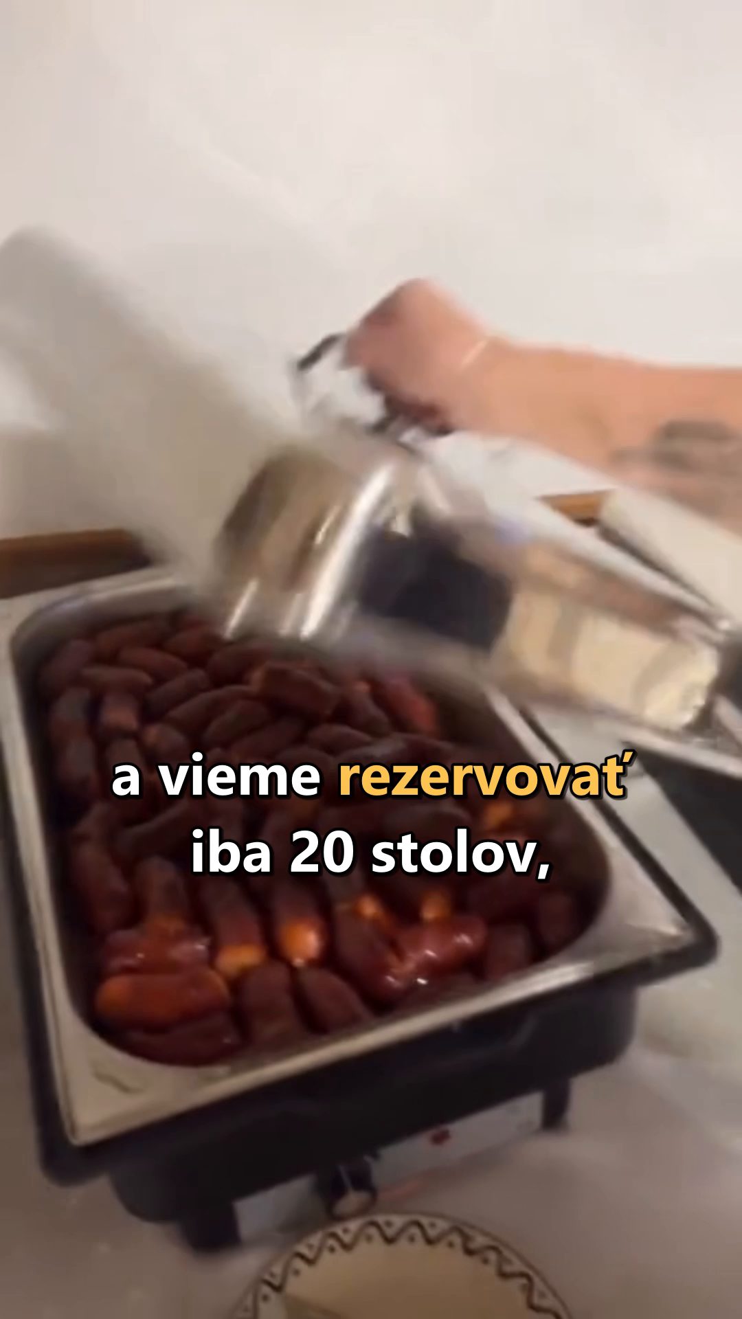 Obmedzený počet stolov ako dôvod zavolať hneď